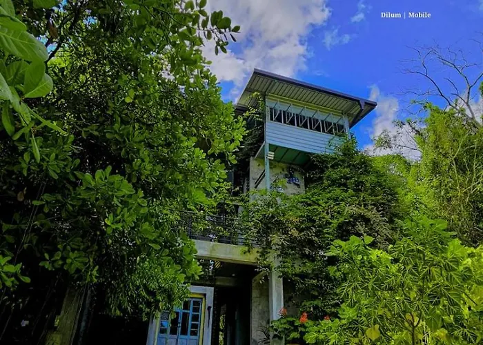 Ceylon Kingsmen Garden Hotel - Katunayake