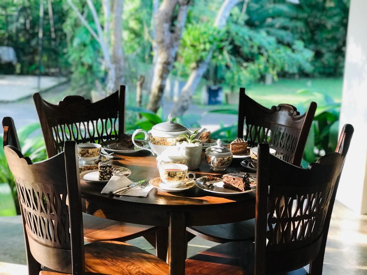 Ceylon Kingsmen Garden - Katunayake *